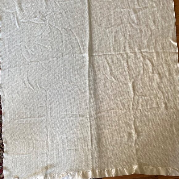 Vintage Faribo Twin Blanket 65x90 Cream Waffle Weave Wool Blend Satin Trim USA - Picture 9 of 10